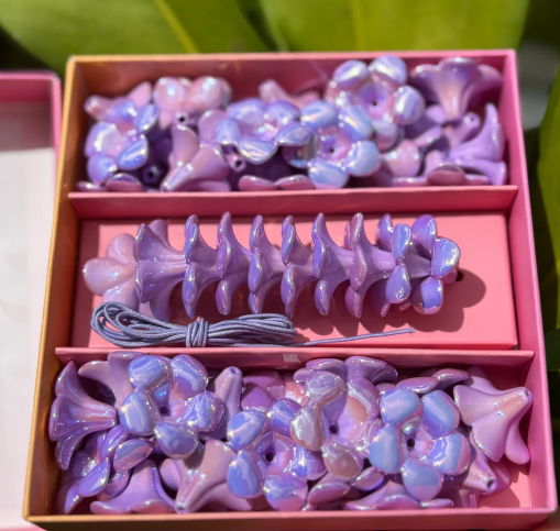 Plumeria Lei Kit by Kailua Beads (assorted colors) | cribhawaii.com